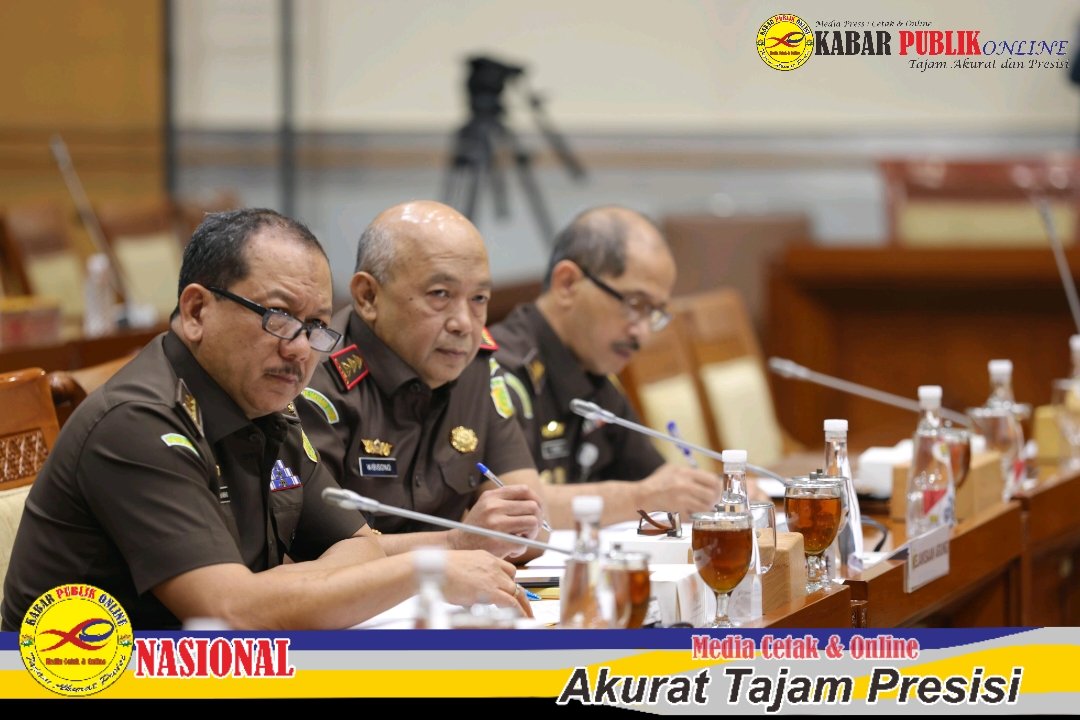 Rapat Kerja Komisi III DPR RI dengan
Kejaksaan Agung Terkait Laporan Keuangan
dan Hasil Pemeriksaan BPK Tahun 2023